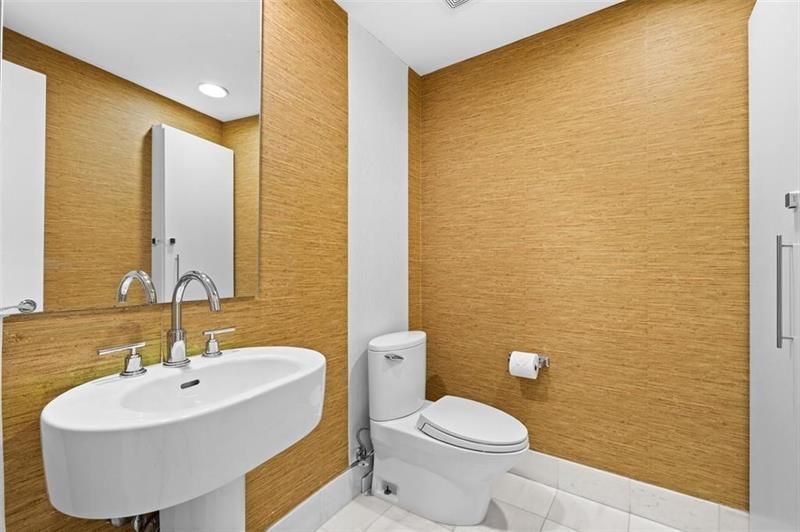 2950 NE 188th Street, Unit 510, Aventura, FL 33180 Photo