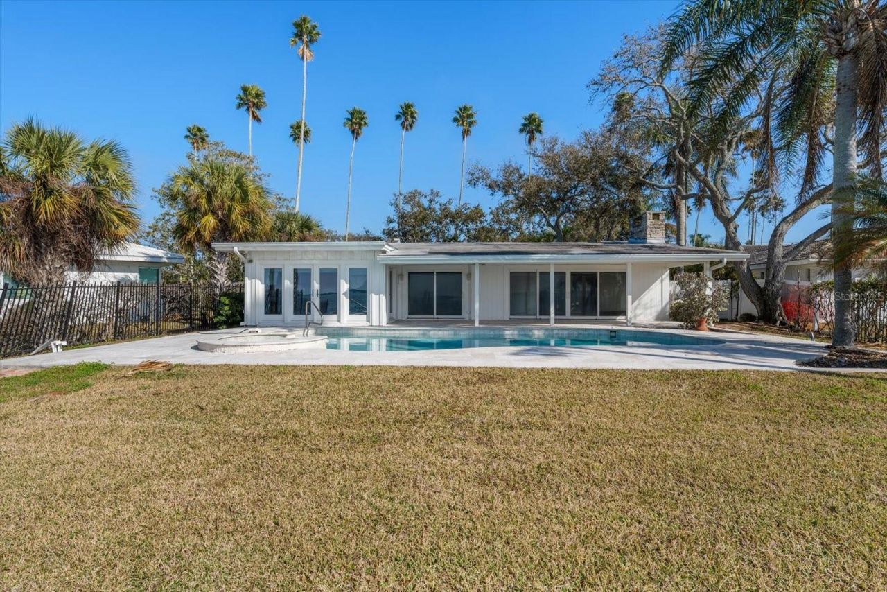 1614 Santa Barbara Drive, Dunedin, FL 34698 Photo