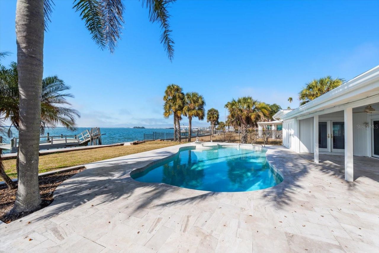 1614 Santa Barbara Drive, Dunedin, FL 34698 Photo