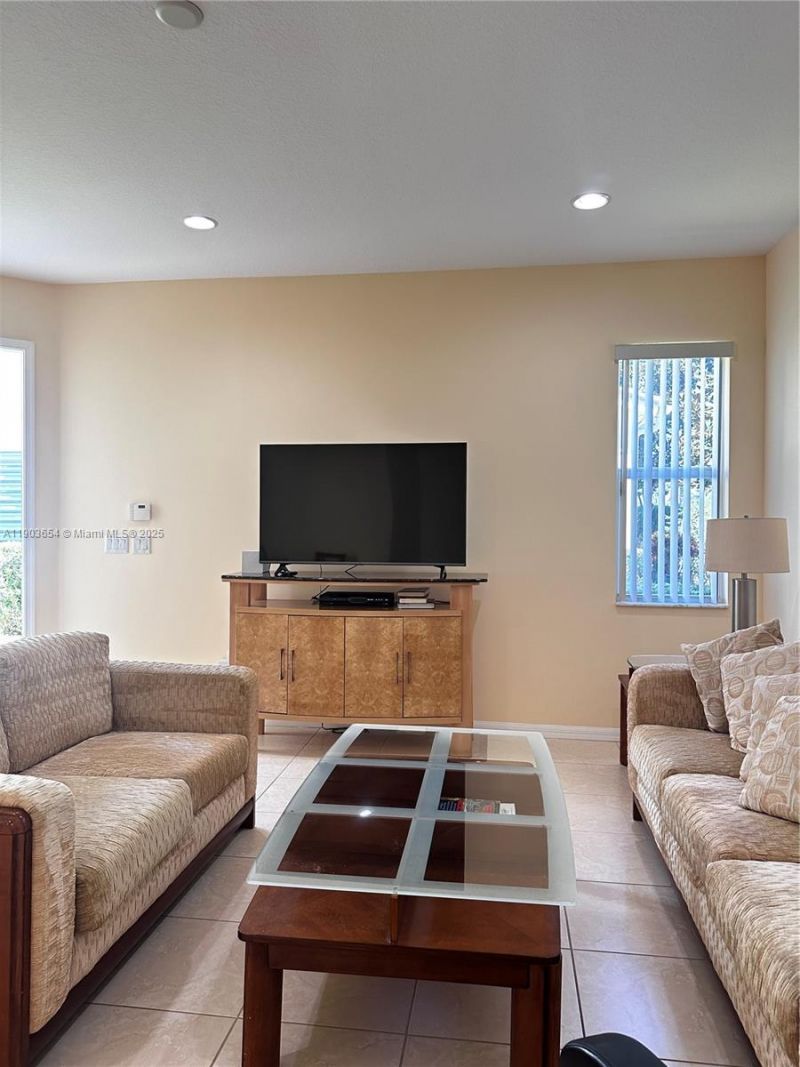 606 Mariner Bay Blvd, Unit 1, Fort Pierce, FL 34949 Photo