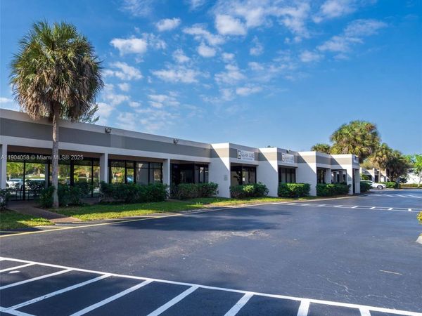 7132 W Mcnab Rd, Unit 7132, Tamarac, FL 33321