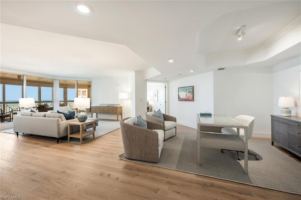 4021 Gulf Shore Blvd N, Unit 702, Naples, FL 34103 Photo