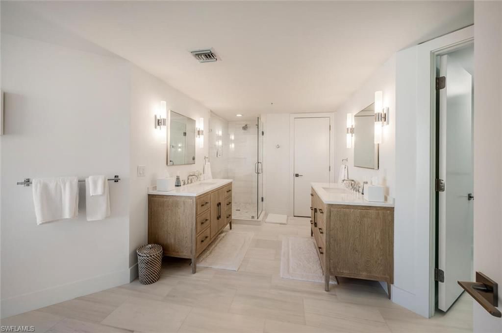 4021 Gulf Shore Blvd N, Unit 702, Naples, FL 34103 Photo