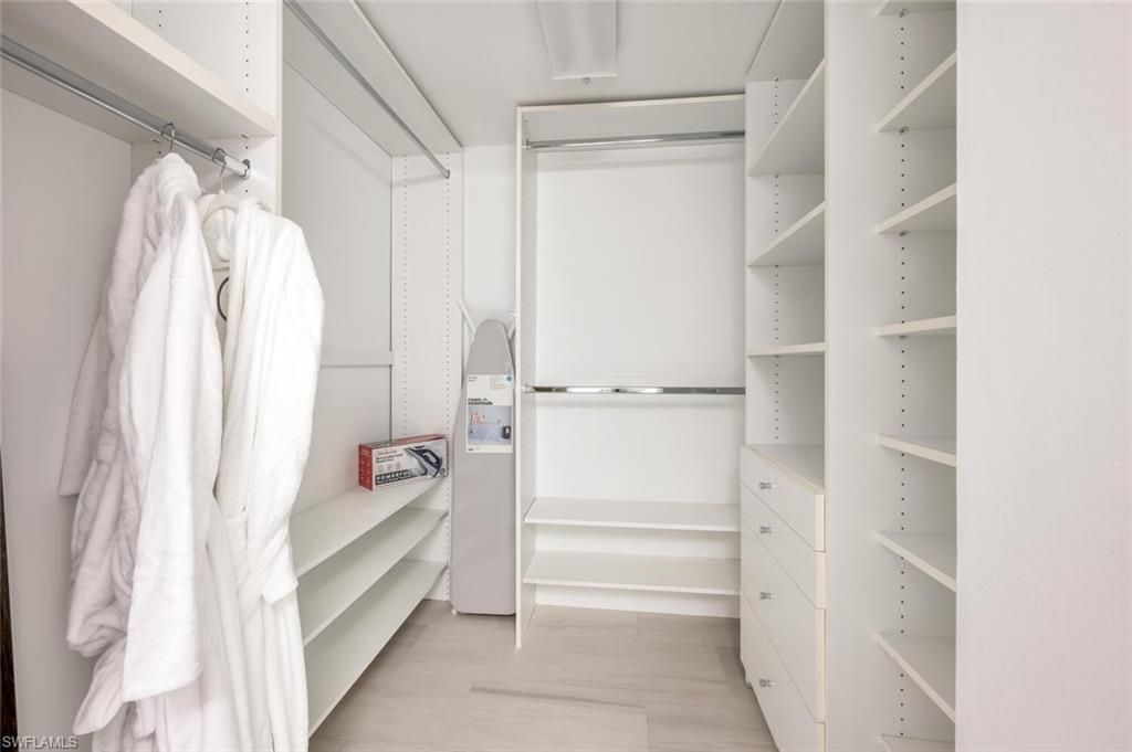 4021 Gulf Shore Blvd N, Unit 702, Naples, FL 34103 Photo