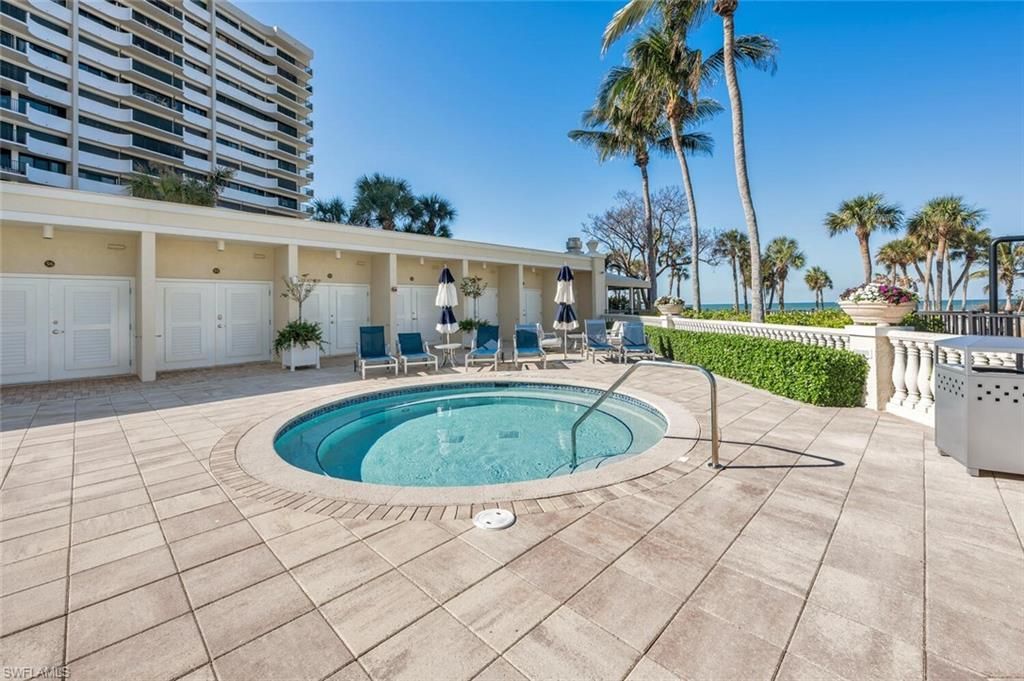 4021 Gulf Shore Blvd N, Unit 702, Naples, FL 34103 Photo