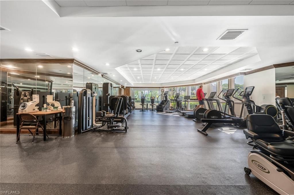 4021 Gulf Shore Blvd N, Unit 702, Naples, FL 34103 Photo