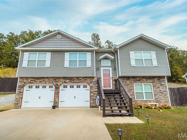 21005 Halifax Drive, St Robert, MO 65584