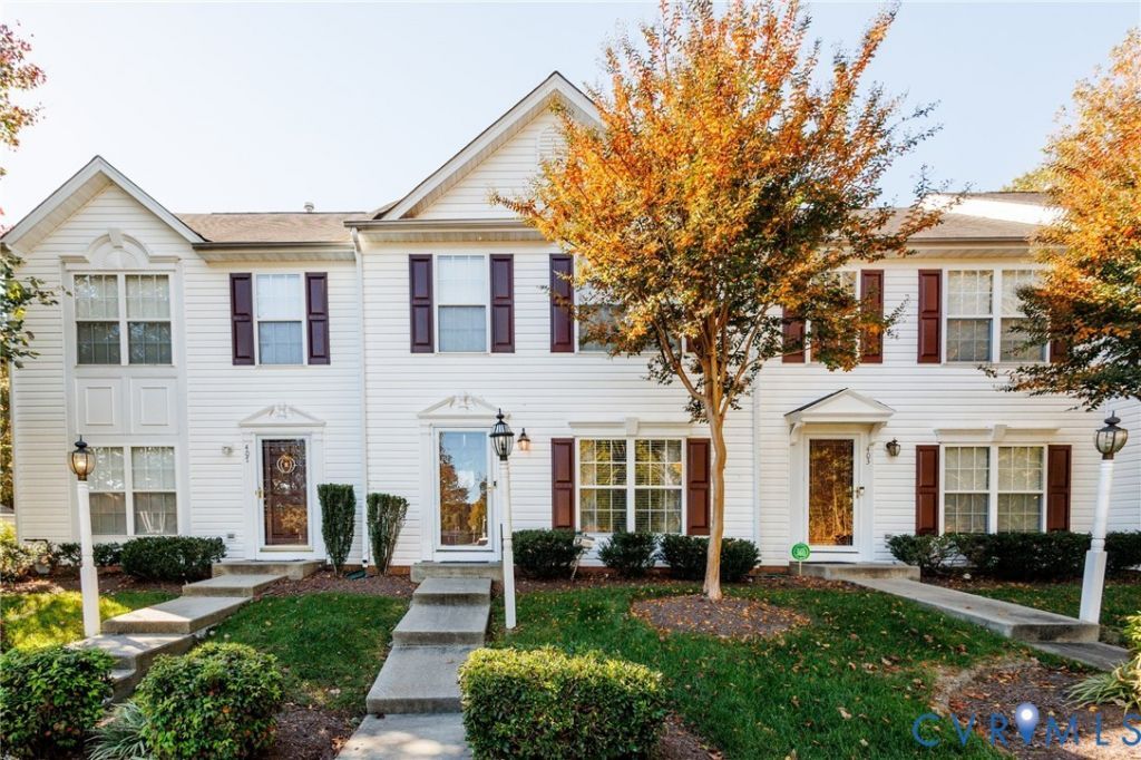 405 Hollybrook Ridge Lane, Richmond, VA 23223 Main Photo