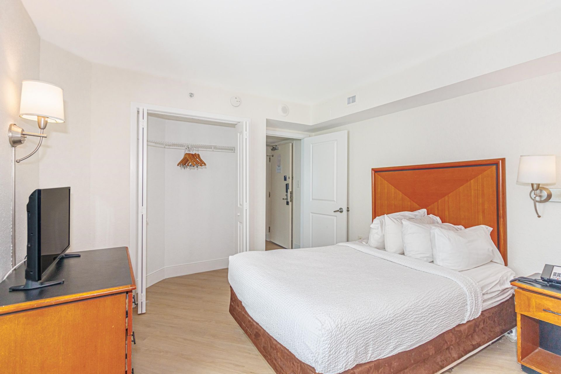 504 N Ocean Blvd. Photo 31