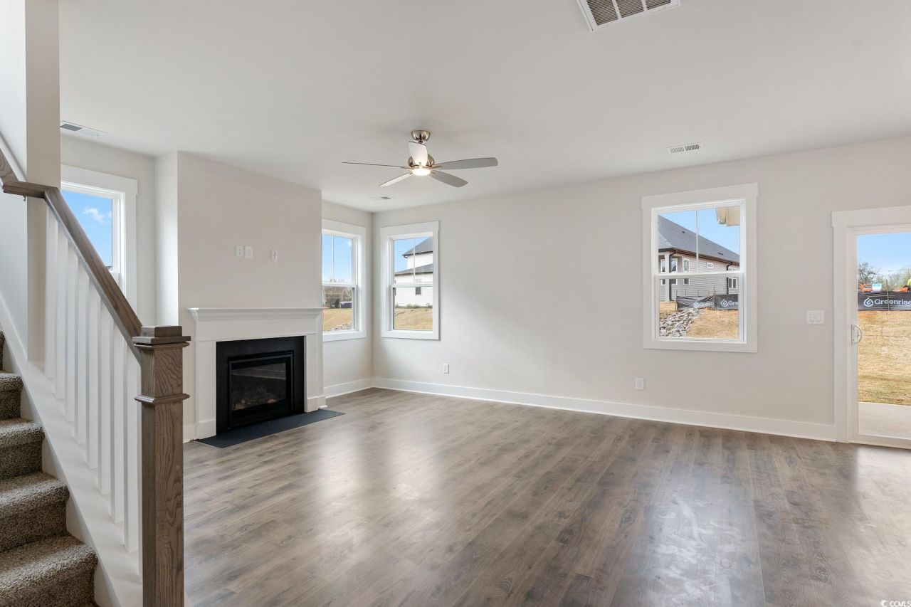 4800 Huckleberry Ln. Photo 5