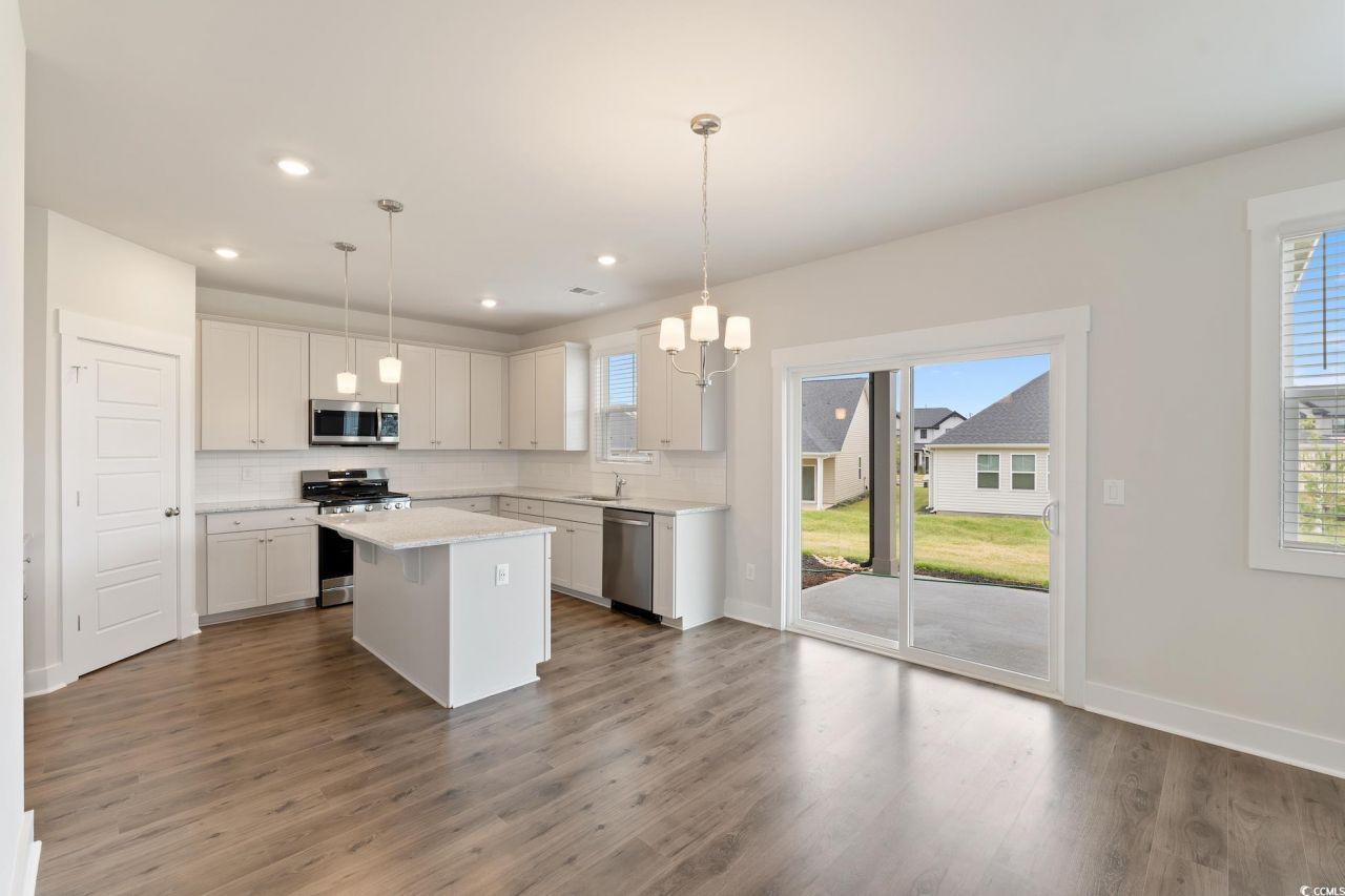 4800 Huckleberry Ln. Photo 6