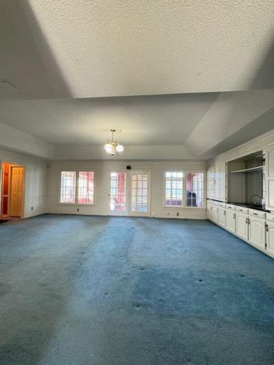 1449 Waters Edge Drive Photo 8