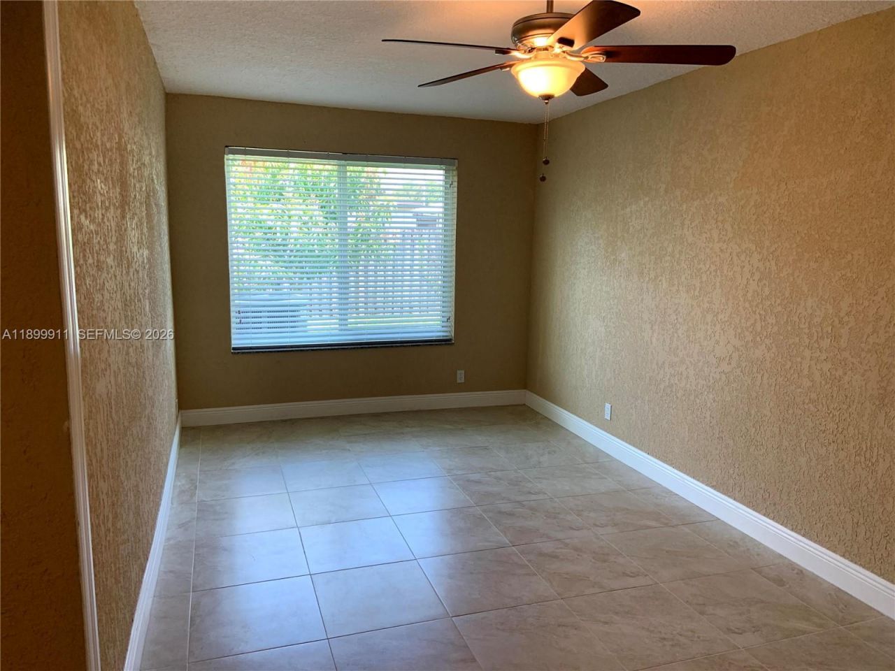 6407 SW 5th St, Pembroke Pines, FL 33023 Photo