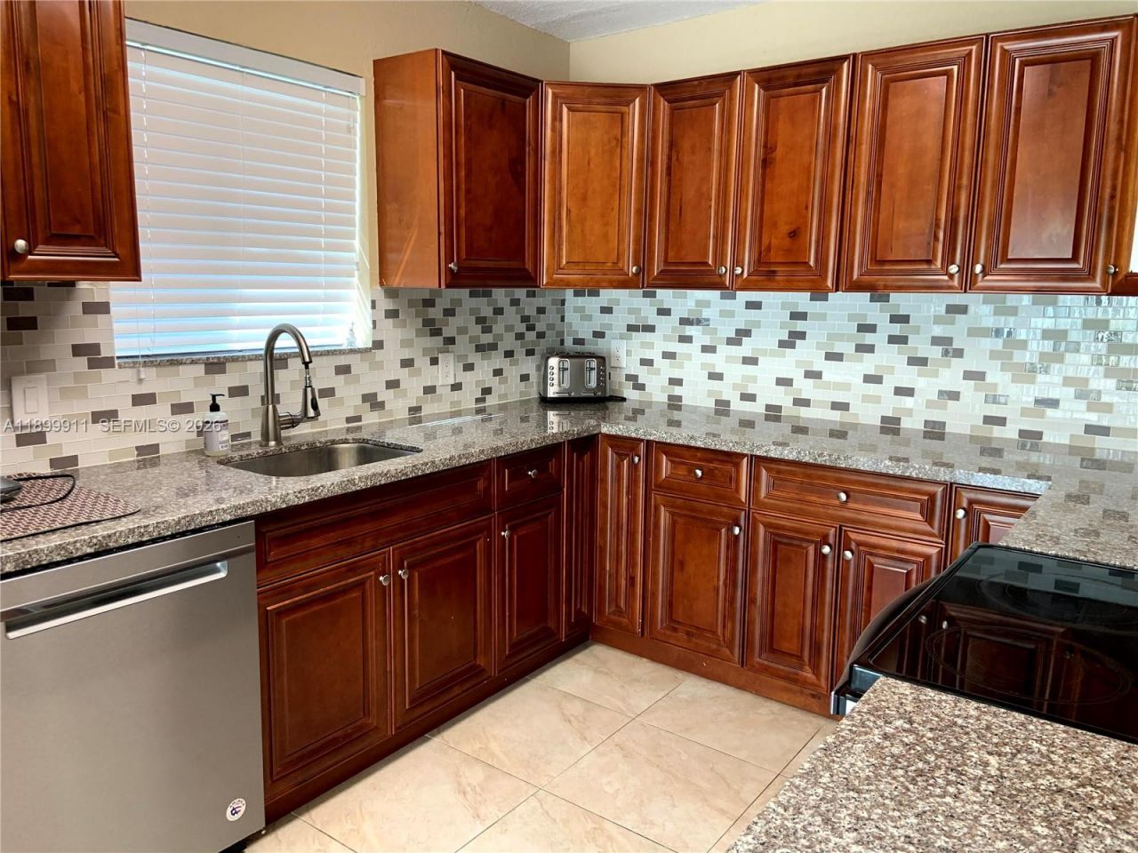 6407 SW 5th St, Pembroke Pines, FL 33023 Photo