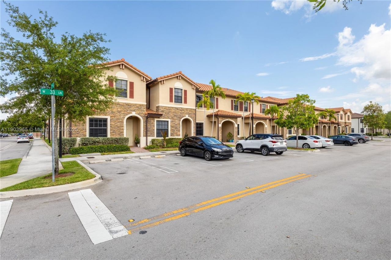 9214 W 33rd Ln, Hialeah, FL 33018 Photo