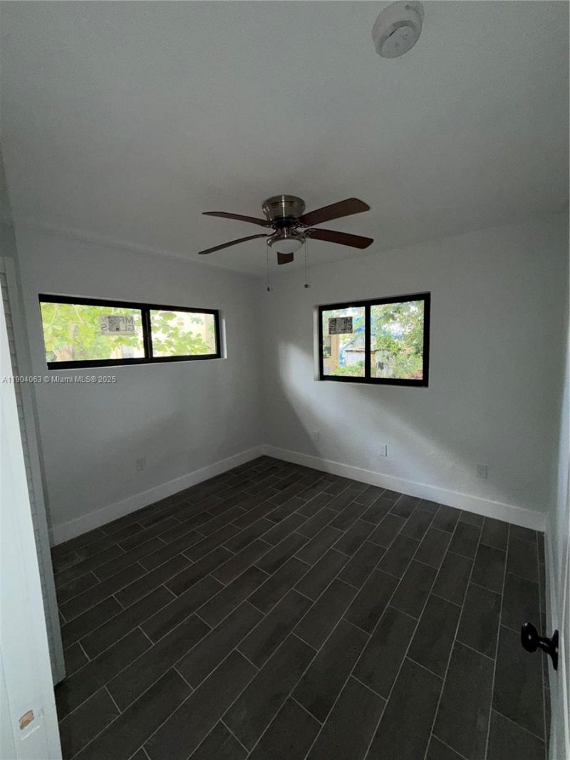 3803 Thomas Ave, Unit 3803, Miami, FL 33133 Photo