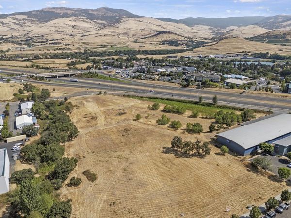 601 Washington Street, Ashland, OR 97520