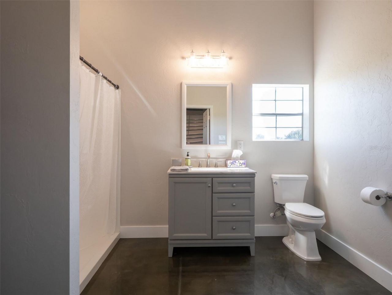 15921 NW Highway 464b, Morriston, FL 32668 Photo