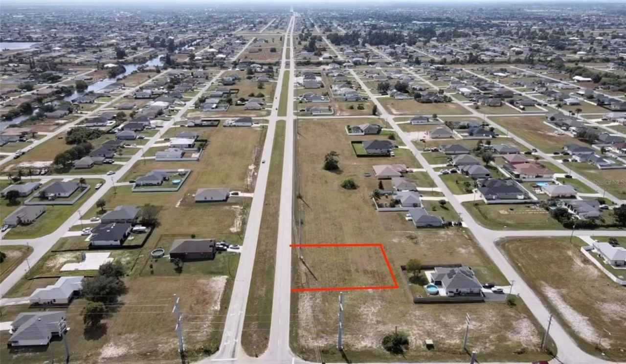 2304 Santa Barbara Boulevard N, Cape Coral, FL 33993 Photo