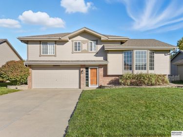 12611 S 218th Avenue, Gretna, NE 68028