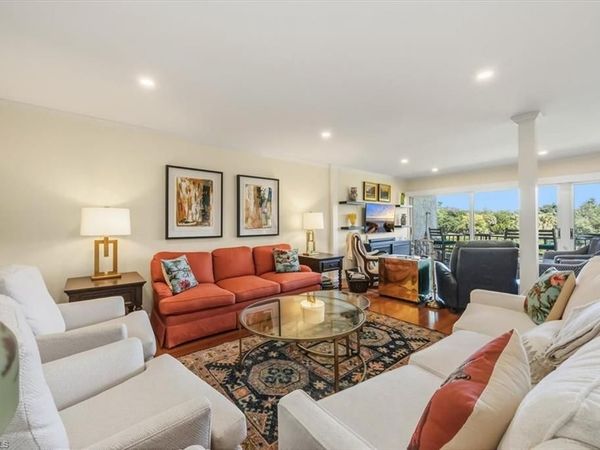 102 Tall Pine LN, Unit 3107, NAPLES, FL 34105