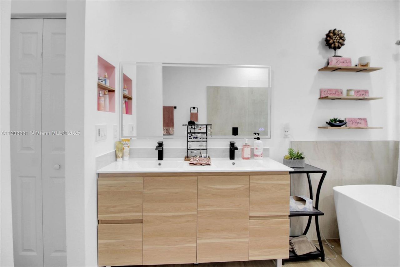 2953 SW 138th Ave, Miramar, FL 33027 Photo