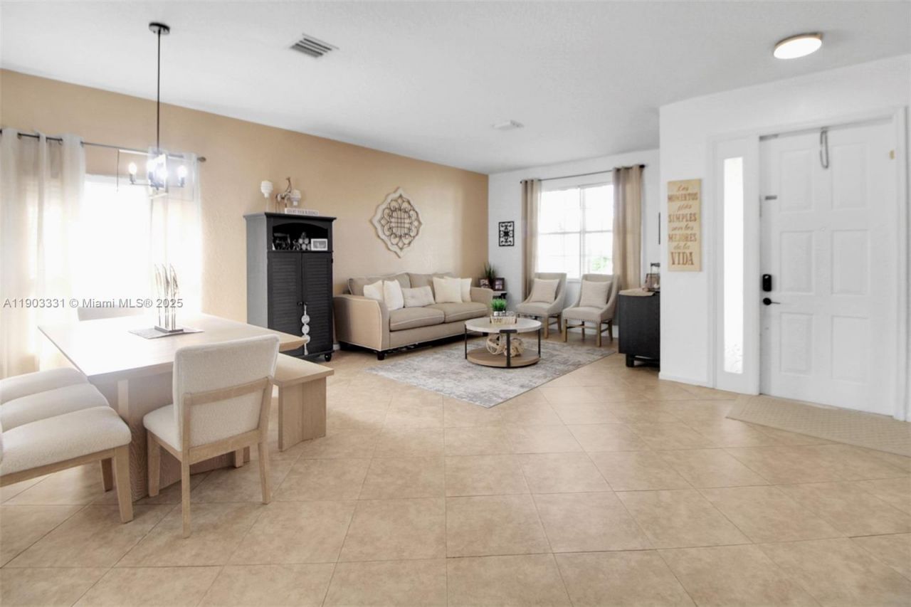 2953 SW 138th Ave, Miramar, FL 33027 Photo