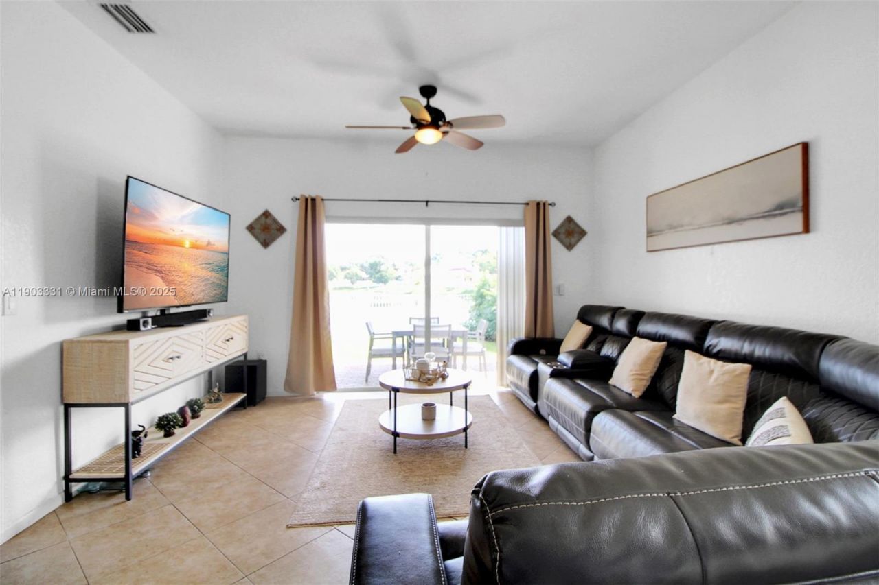 2953 SW 138th Ave, Miramar, FL 33027 Photo