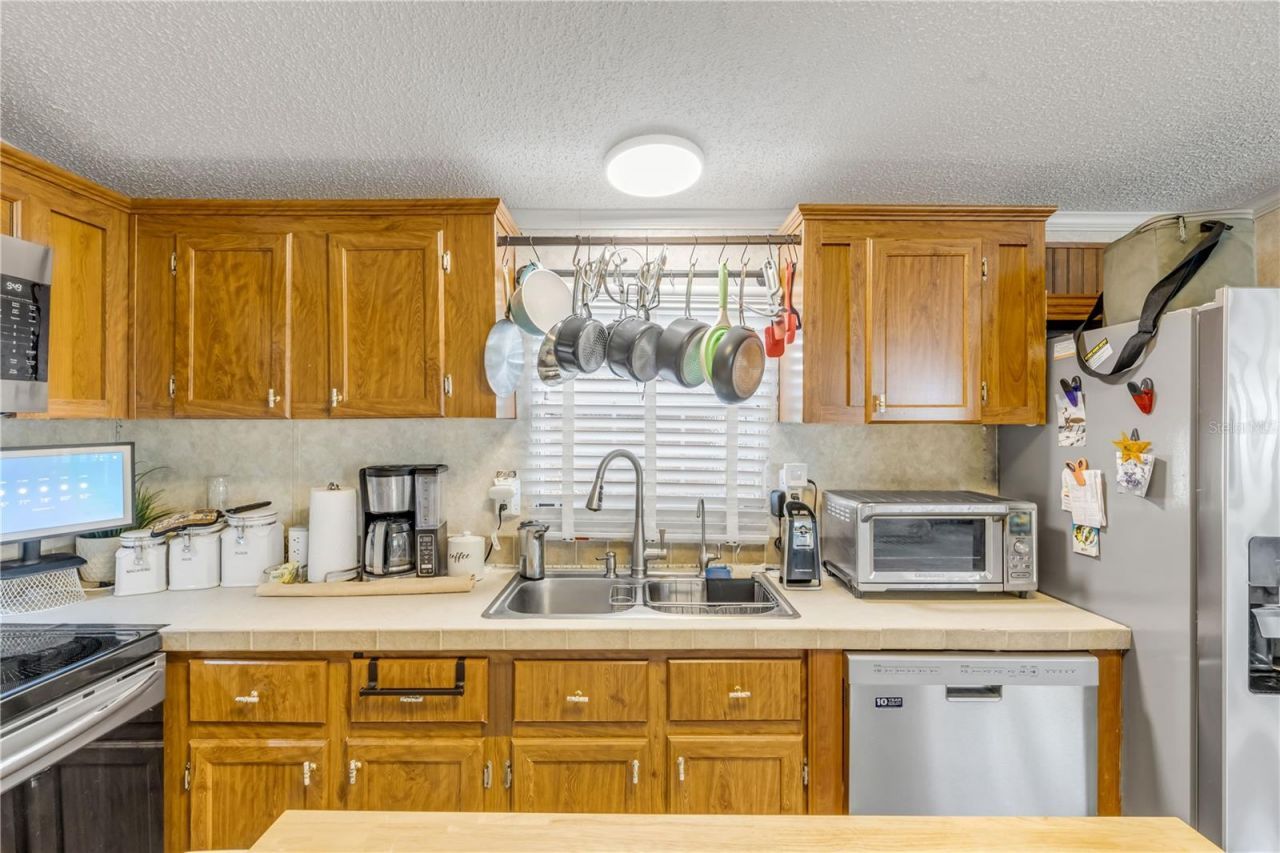 2201 S Ridgewood Avenue, Unit 28, Edgewater, FL 32141 Photo