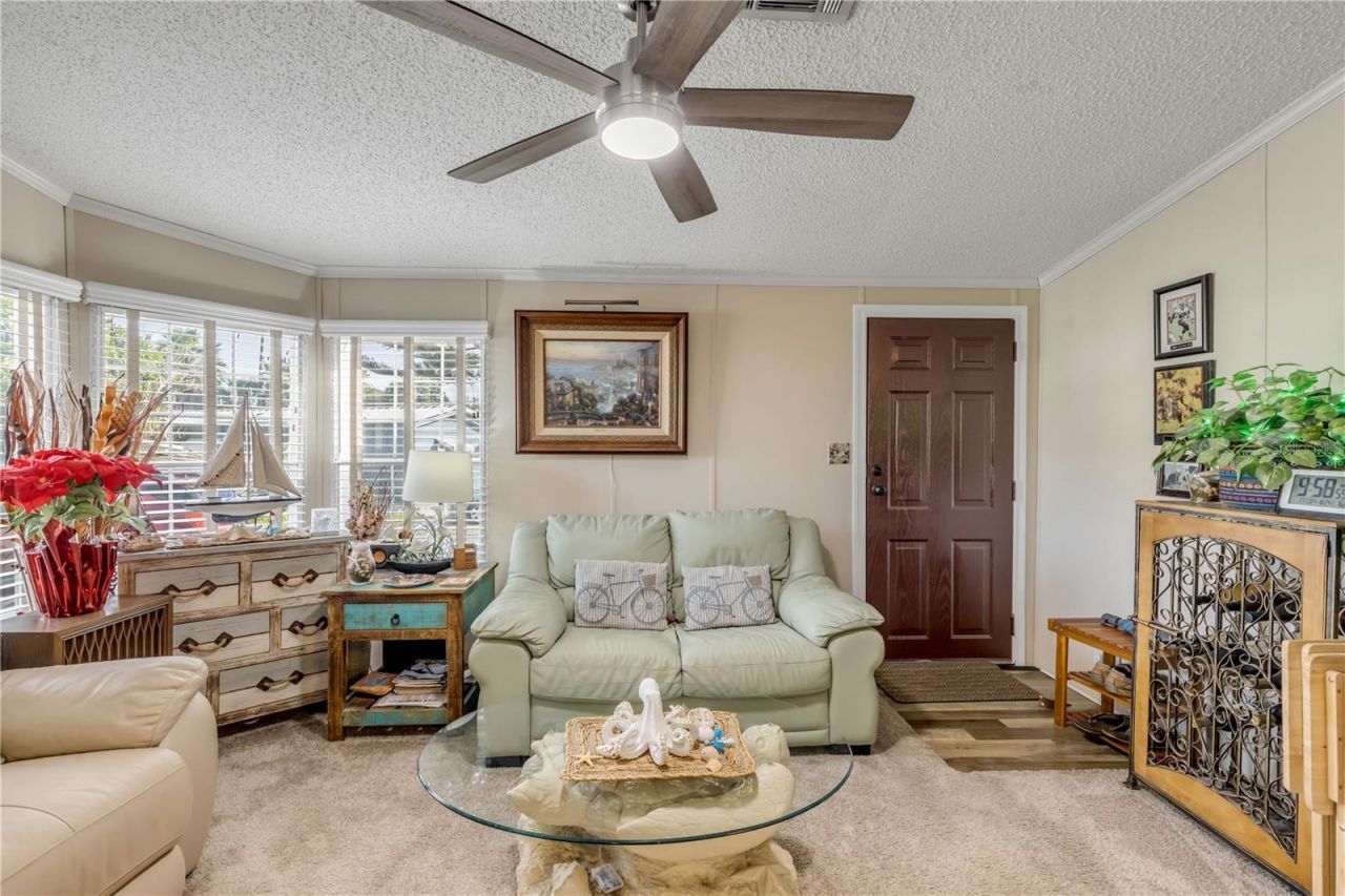 2201 S Ridgewood Avenue, Unit 28, Edgewater, FL 32141 Photo