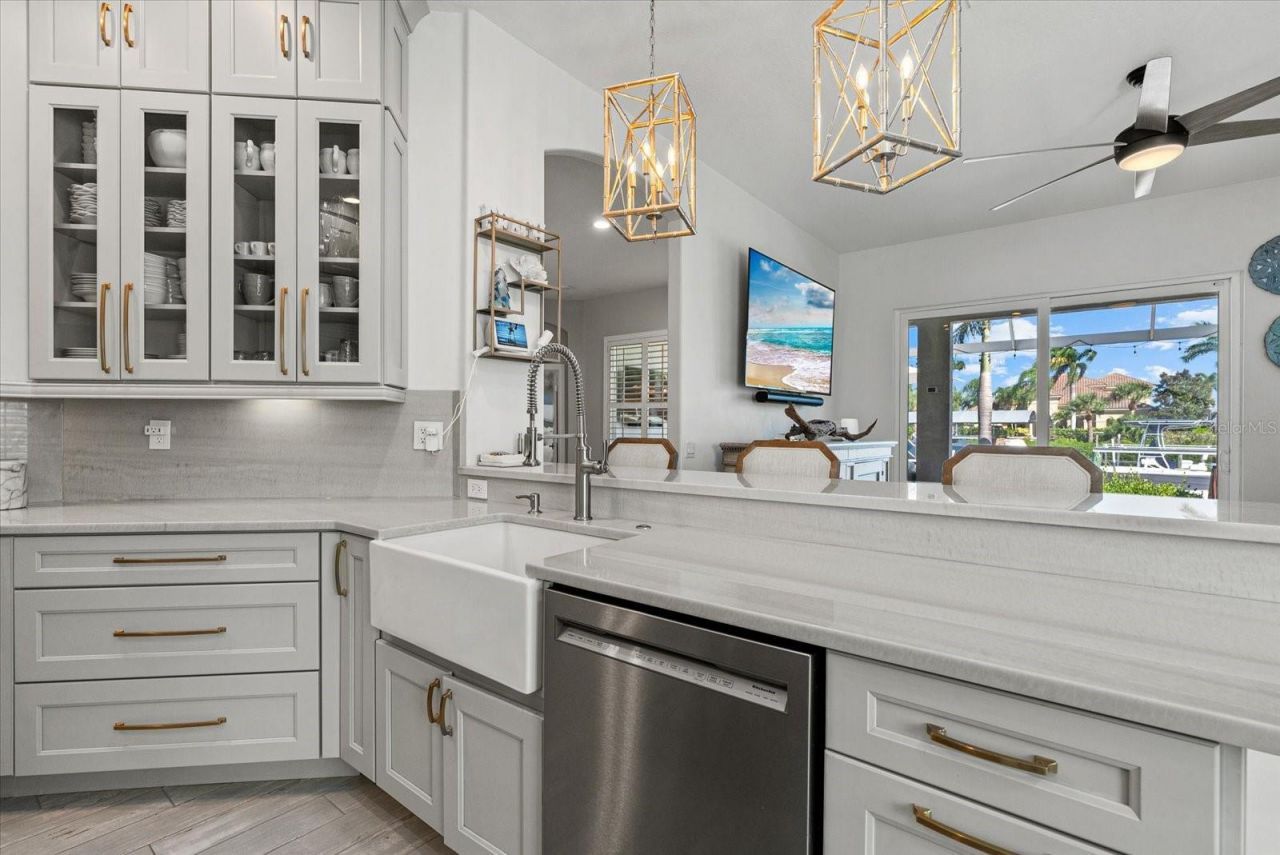 3707 5th Avenue Ne, Bradenton, FL 34208 Photo