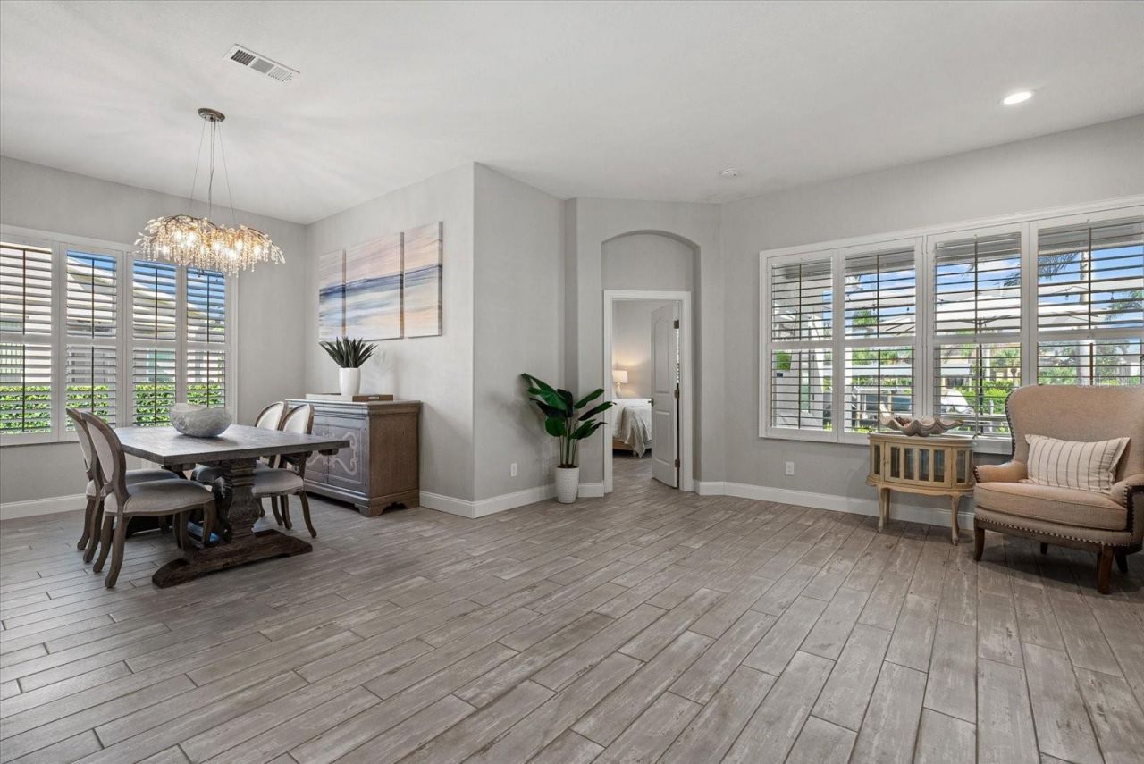 3707 5th Avenue Ne, Bradenton, FL 34208 Photo