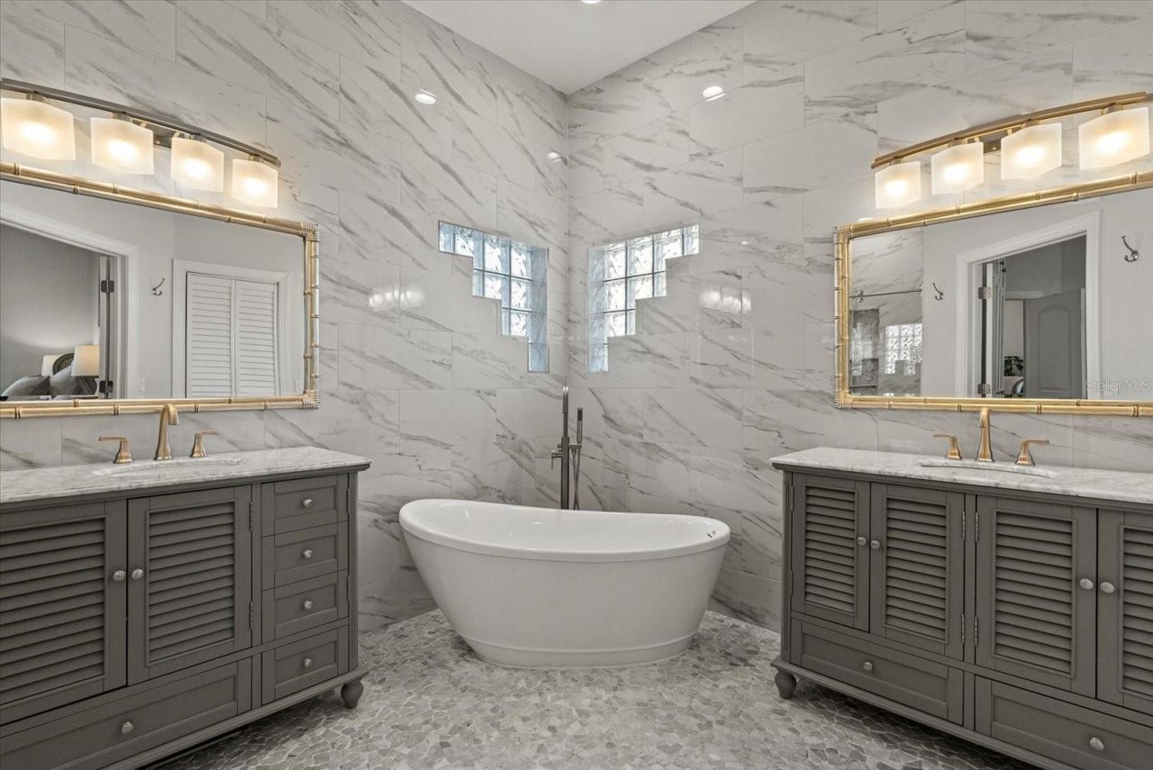 3707 5th Avenue Ne, Bradenton, FL 34208 Photo