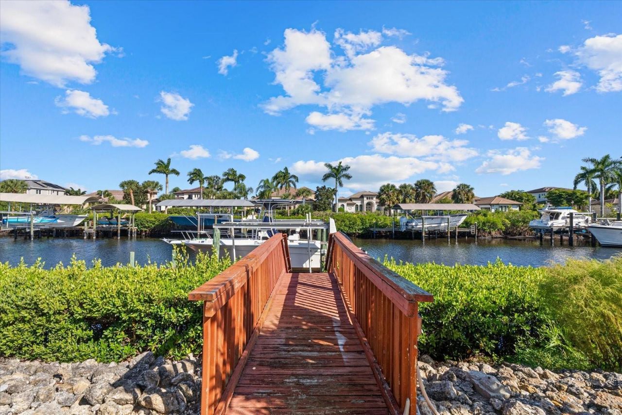 3707 5th Avenue Ne, Bradenton, FL 34208 Photo