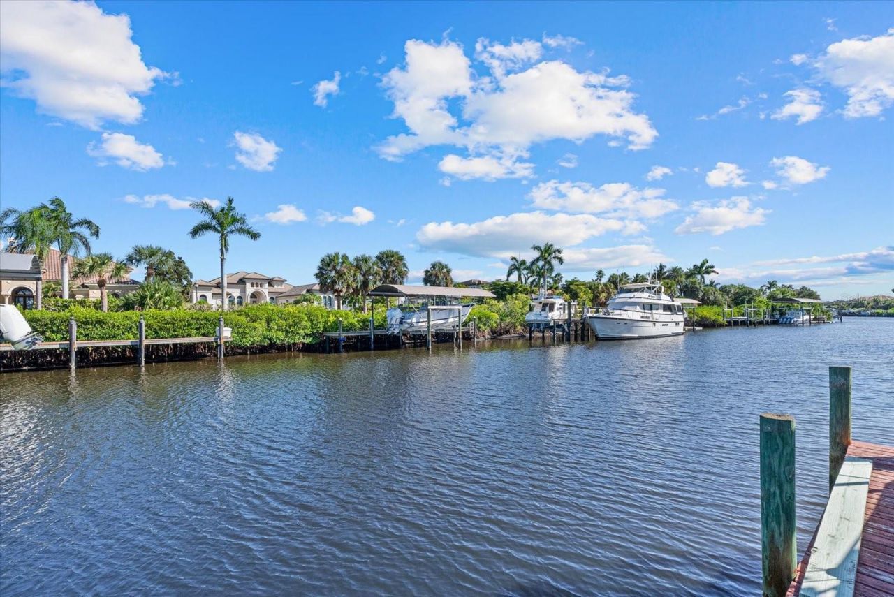 3707 5th Avenue Ne, Bradenton, FL 34208 Photo