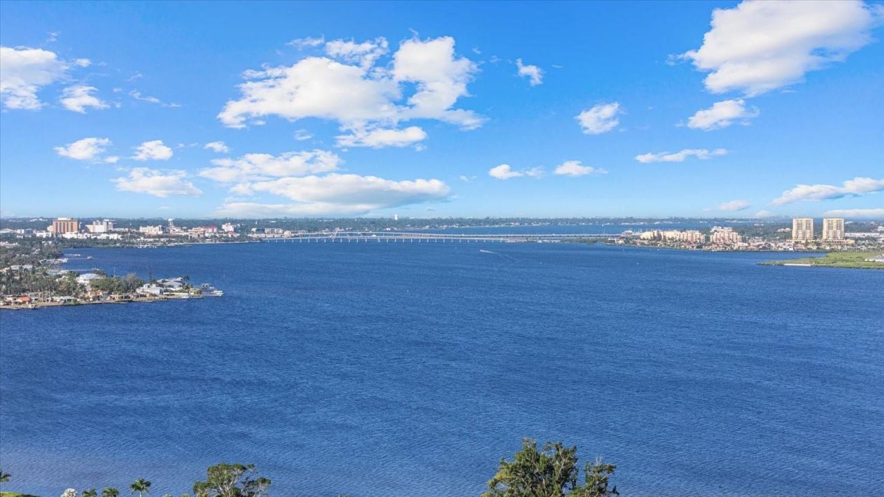 3707 5th Avenue Ne, Bradenton, FL 34208 Photo