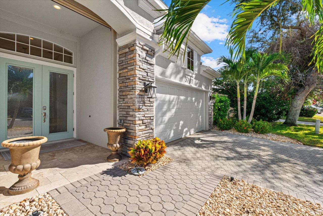 3707 5th Avenue Ne, Bradenton, FL 34208 Photo