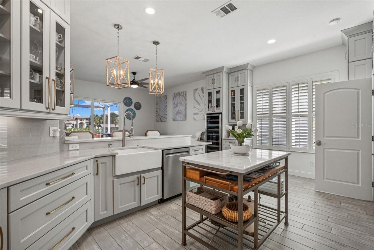 3707 5th Avenue Ne, Bradenton, FL 34208 Photo