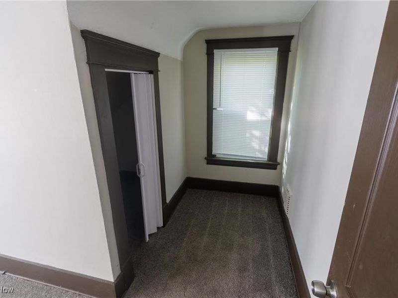 15901 Pythias Avenue, Cleveland, OH 44110 Photo 18