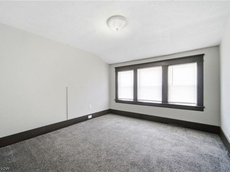 15901 Pythias Avenue, Cleveland, OH 44110 Photo 18