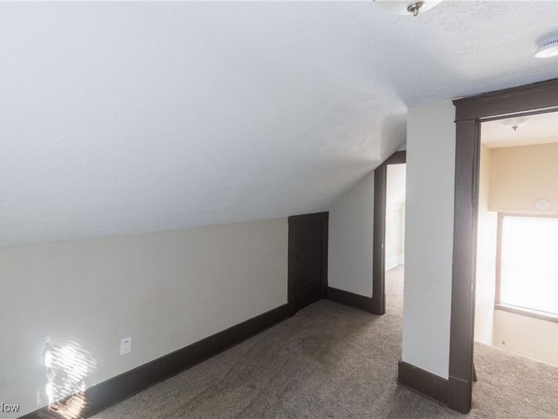 15901 Pythias Avenue, Cleveland, OH 44110 Photo 20