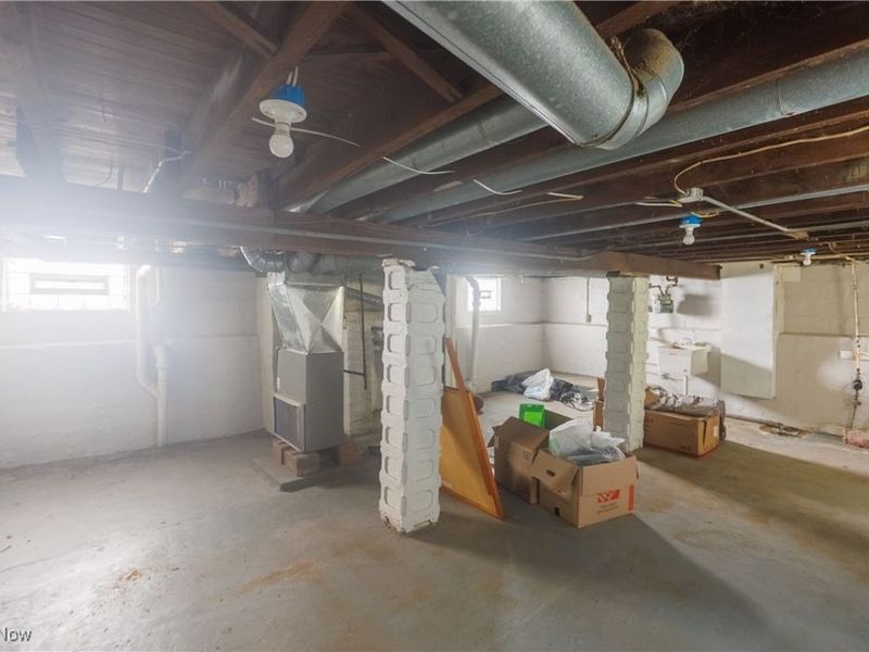 15901 Pythias Avenue, Cleveland, OH 44110 Photo 27