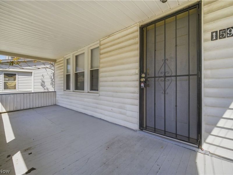 15901 Pythias Avenue, Cleveland, OH 44110 Photo 5
