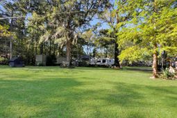 137 Catfish Court photo 4