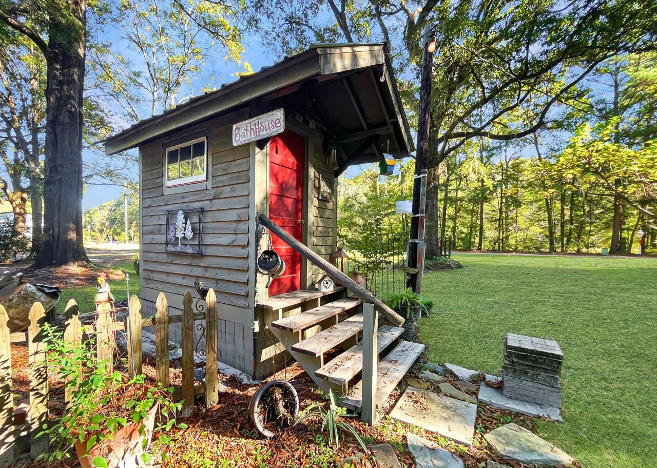 137 Catfish Court Photo 8