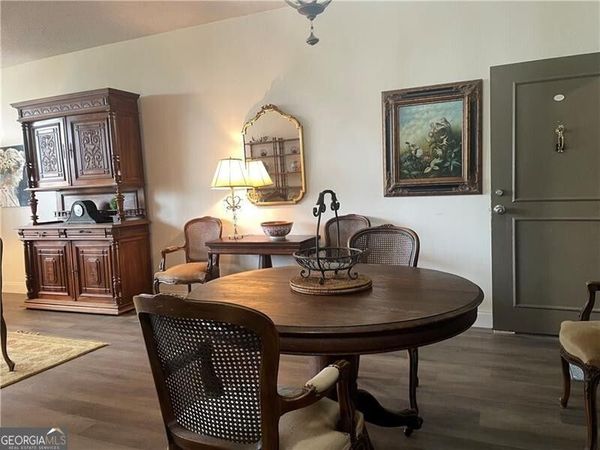 3060 Pharr Court North NW, Unit 417, Atlanta, GA 30305