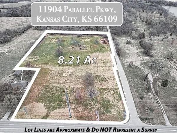 11904 Parallel Parkway, Kansas City, KS 66109