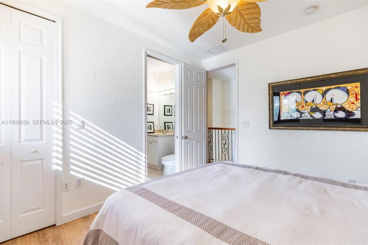 7587 SW 189th St, Cutler Bay, FL 33157 Photo