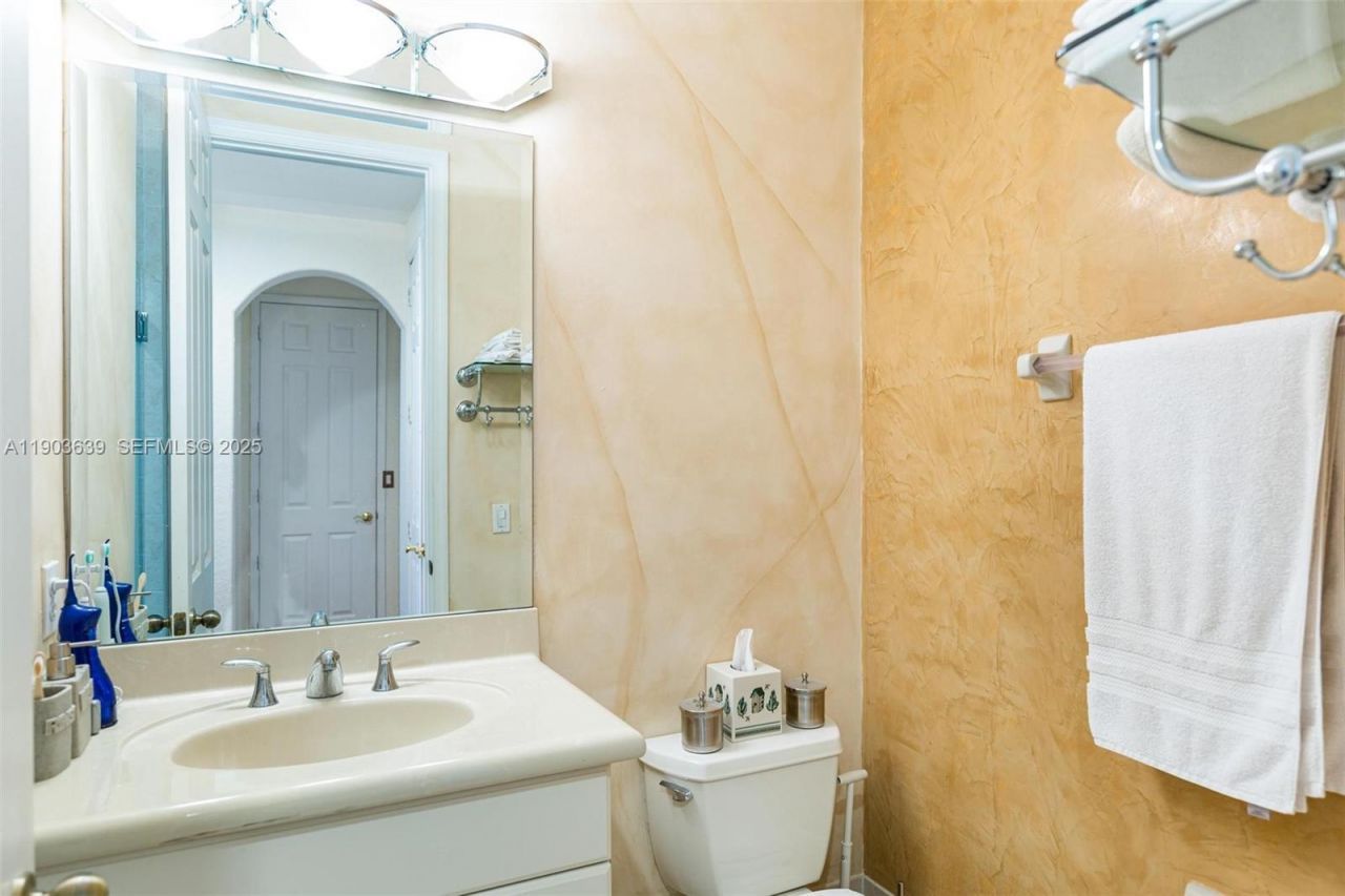 7587 SW 189th St, Cutler Bay, FL 33157 Photo