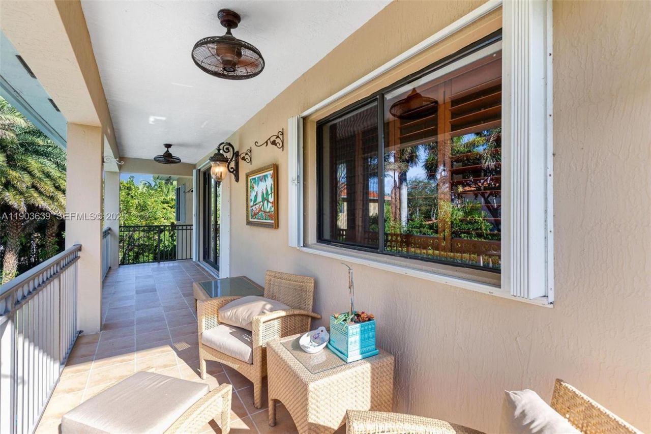 7587 SW 189th St, Cutler Bay, FL 33157 Photo